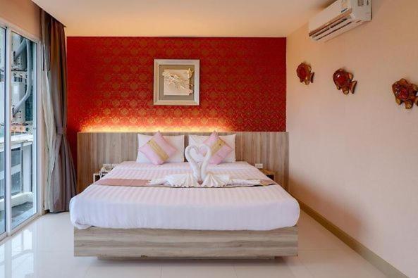 Dipantai Boutique Beach Resort Patong Eksteriør billede