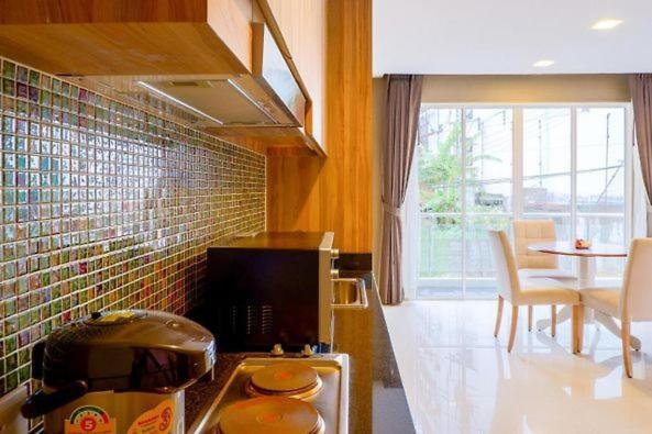 Dipantai Boutique Beach Resort Patong Eksteriør billede