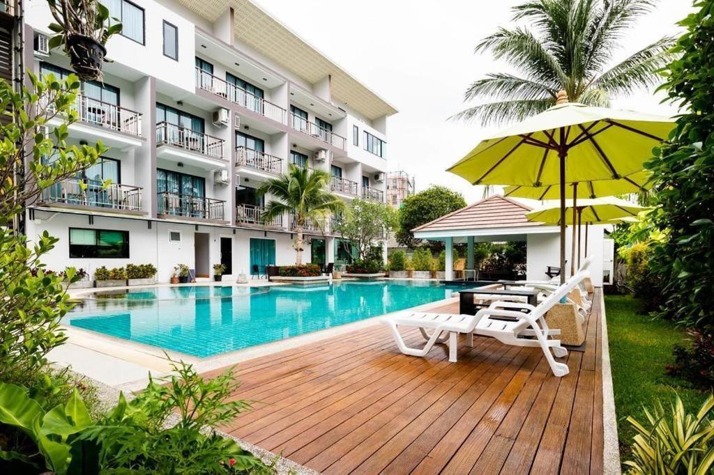 Dipantai Boutique Beach Resort Patong Eksteriør billede