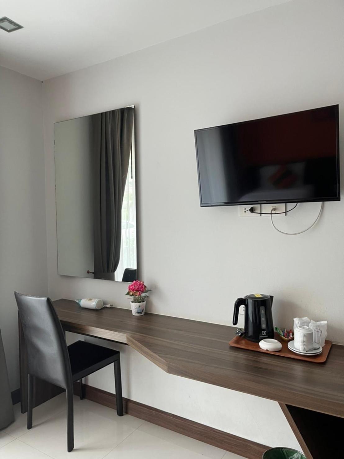 Dipantai Boutique Beach Resort Patong Eksteriør billede